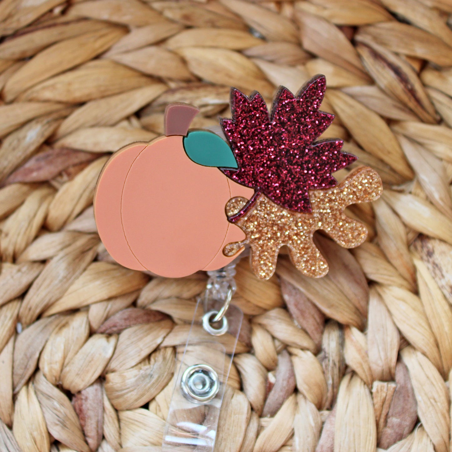 Pumpkin With Leaves Badge Reel