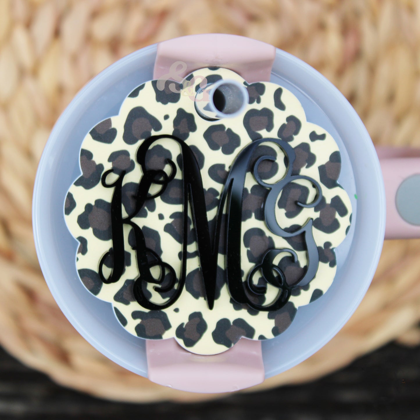Monogram Stanley Name Plate Topper- Scallop Style